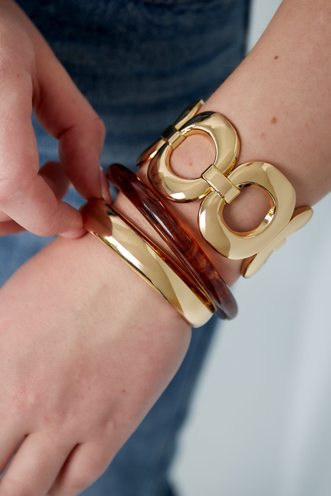 Classic glow bangle