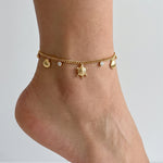 Beach-themed anklet with pearls