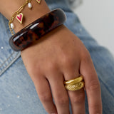 Double ring with structure