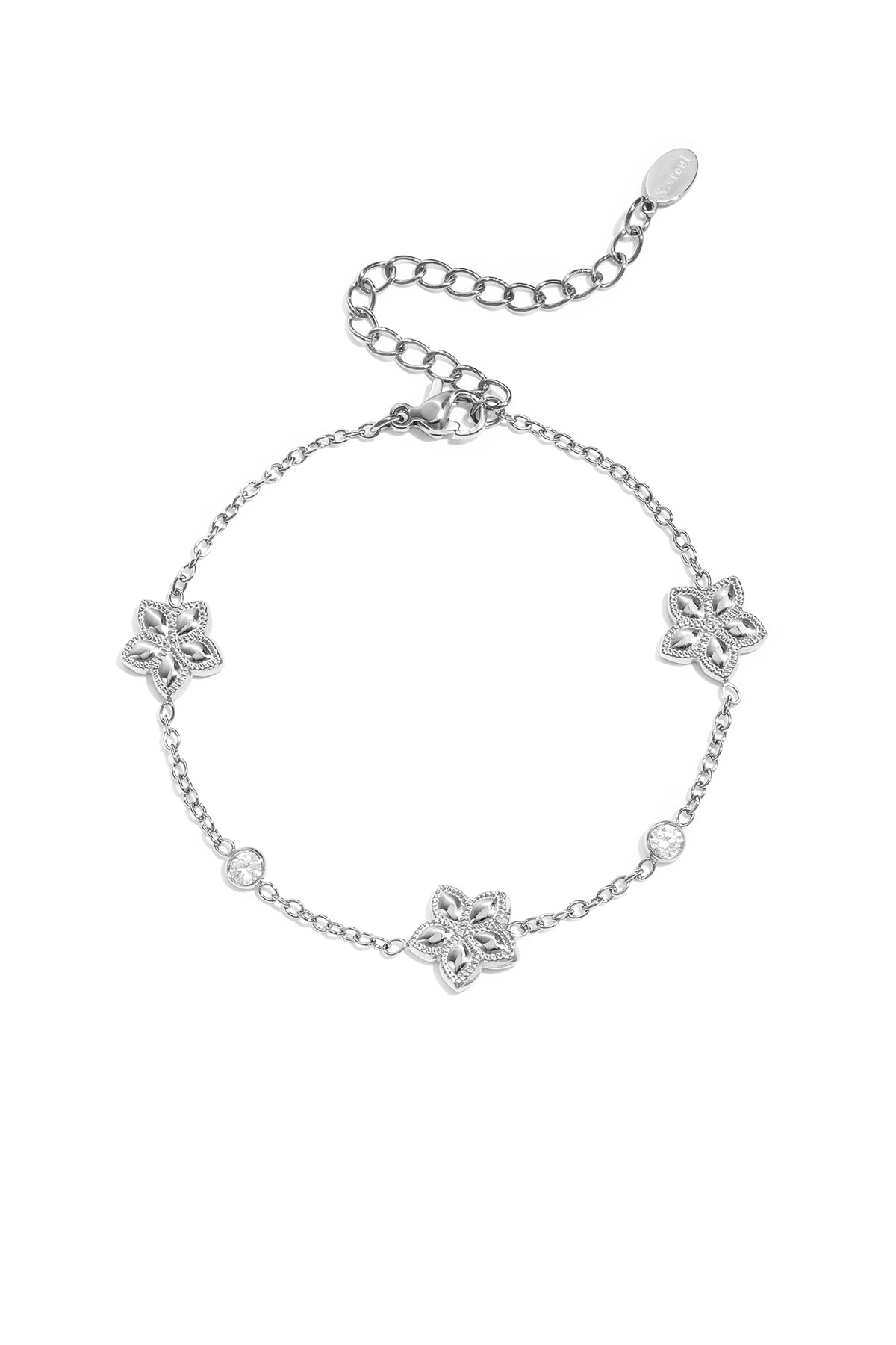 Bracelet with an alternating pattern of flowers and stones