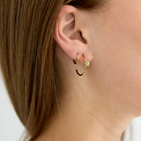 Hoop earrings with round stone