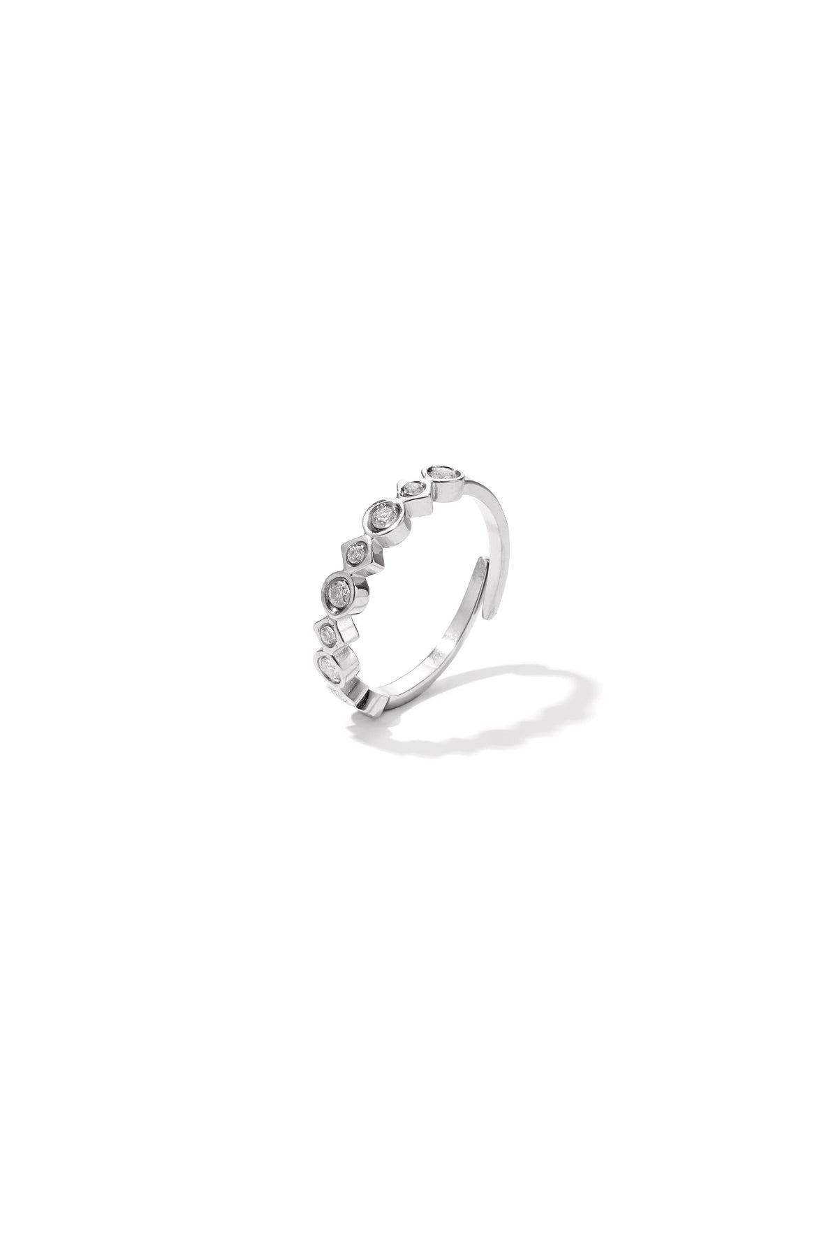 Ring with different shapes and stones