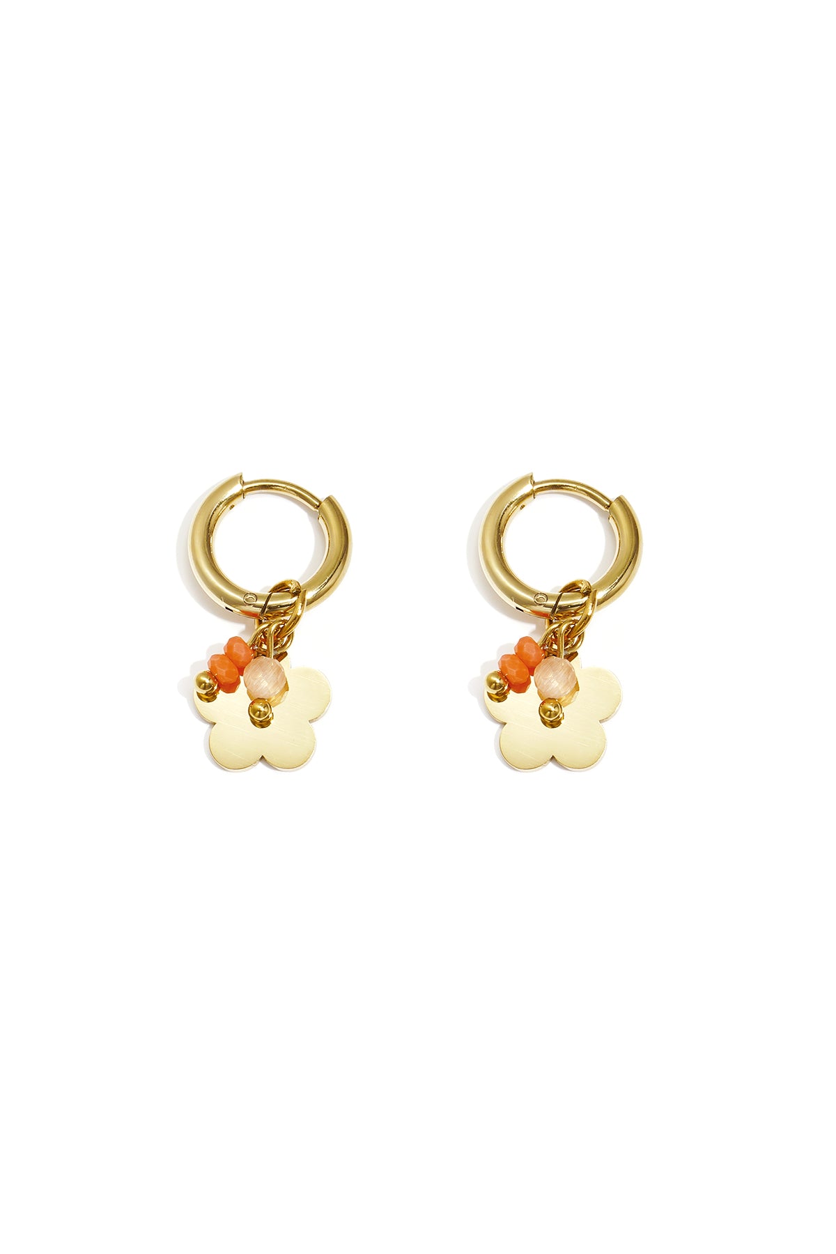 Earrings with hanging flower and beads
