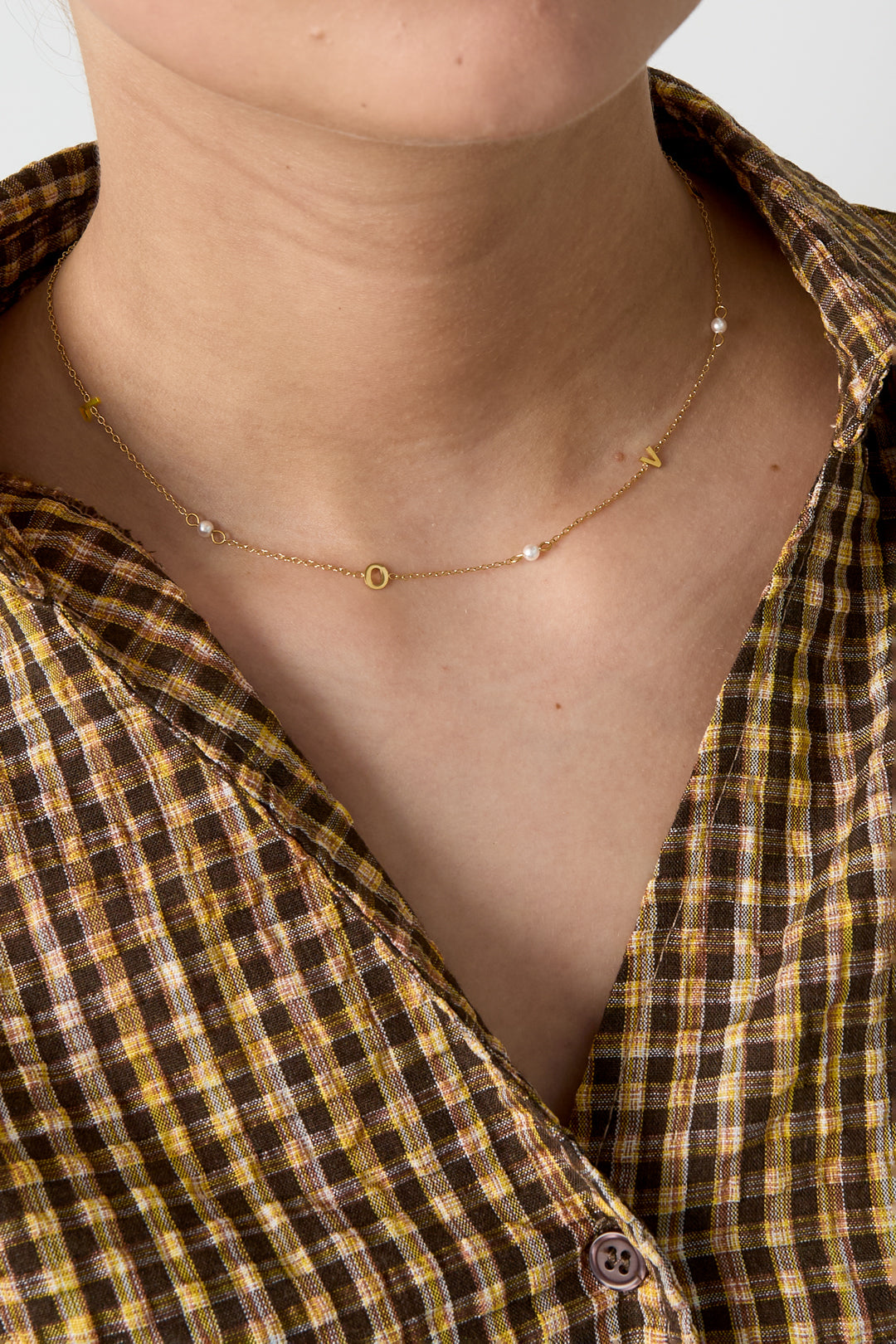 Love necklace with pearls