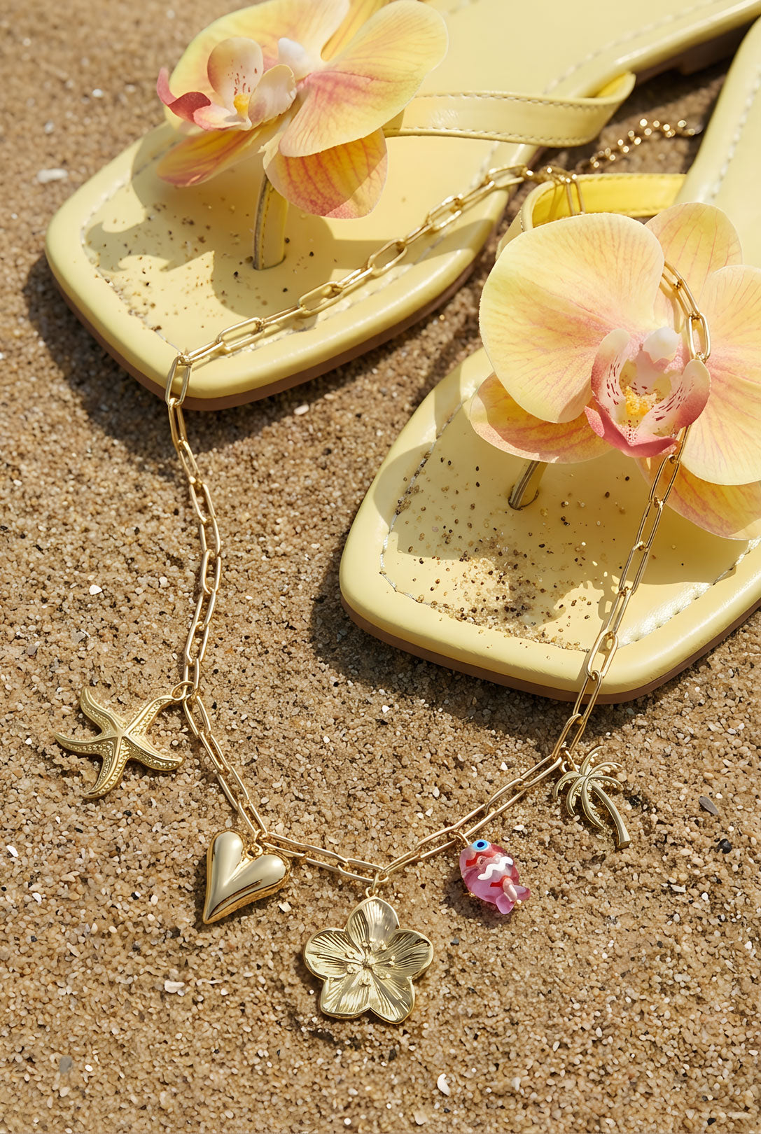 Necklace with large links and charms