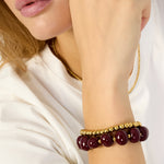Elastic beaded bracelet with large beads