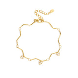 Bracelet with zigzag pattern and stones