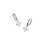 Earrings with clover decoration