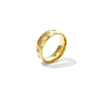 Ring with stones in clover pattern