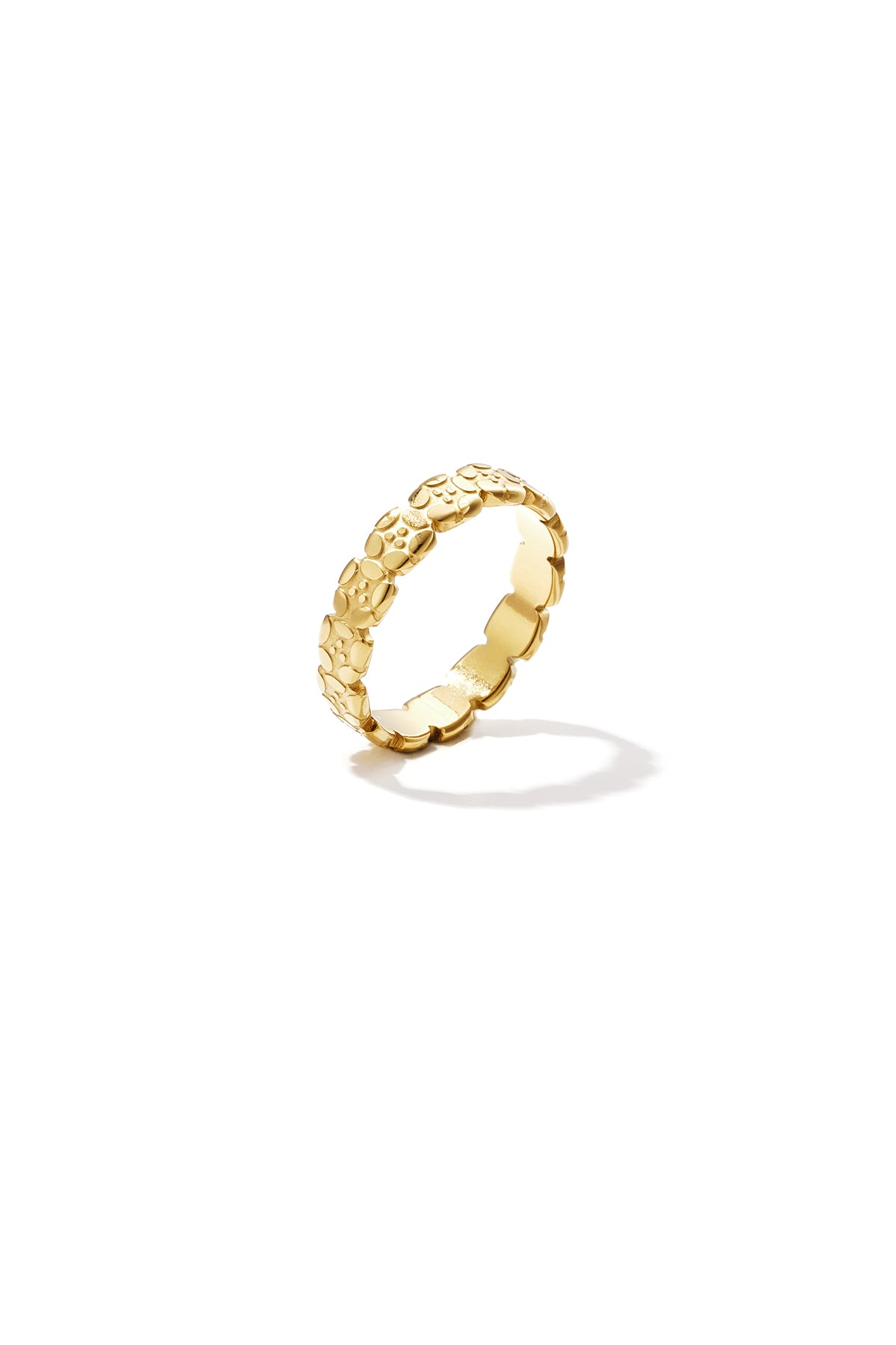 Ring with floral print