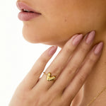 Adjustable ring with decorated heart