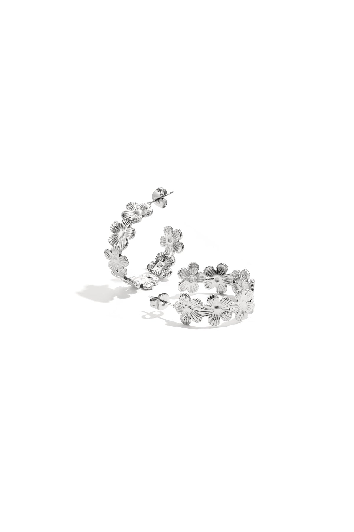 Daisy hoop earrings